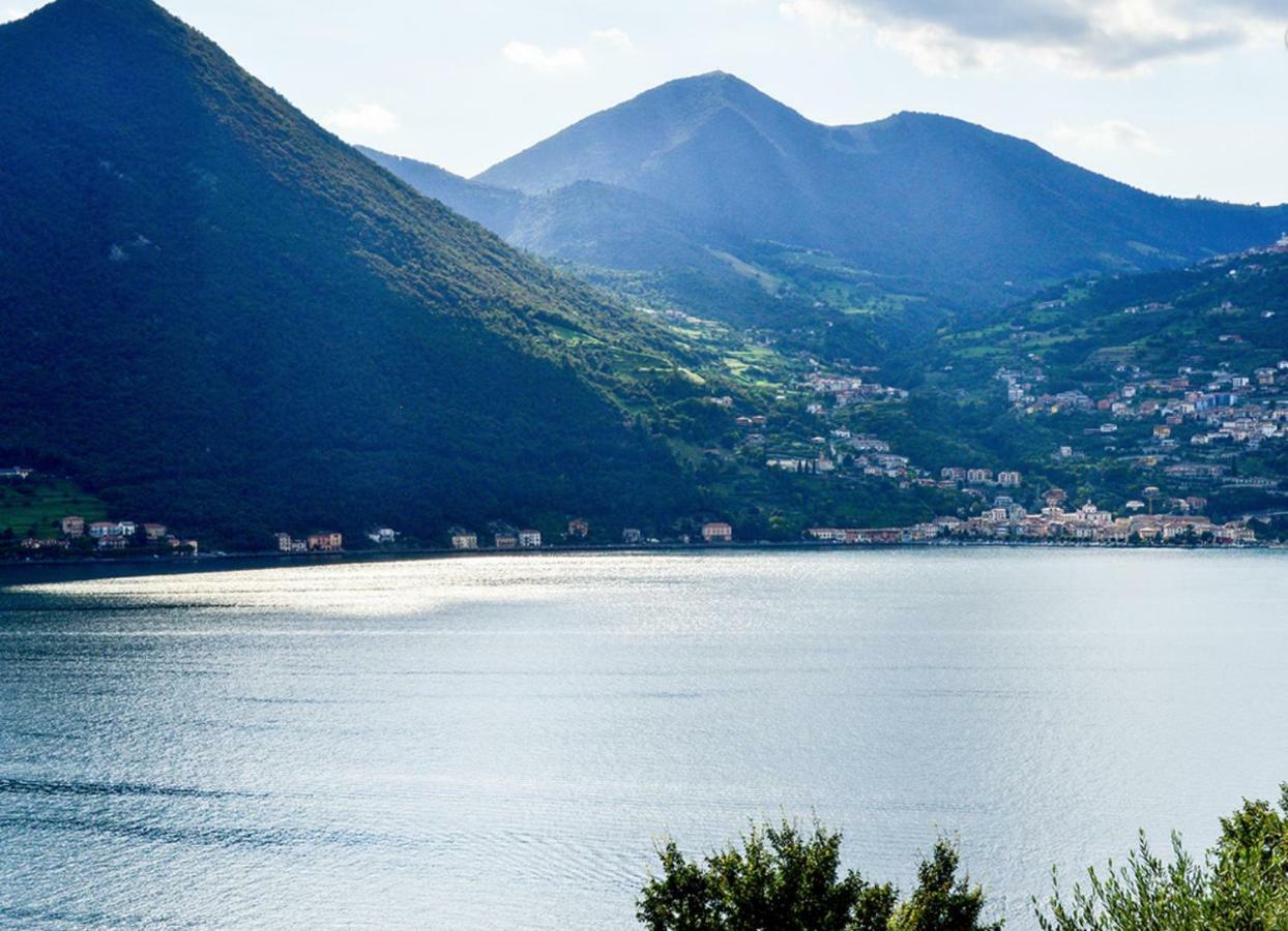 Appartamento Bella Isola Monte Isola Exterior foto